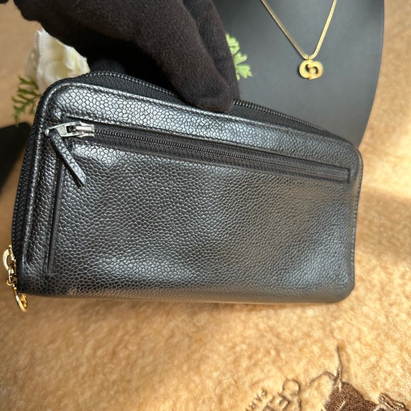 Authentic Chanel Wallet - Picture 7 of 17